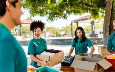 Comprendre les motivations humaines qui sous-tendent les dons en matière de psychologie de la collecte de fonds